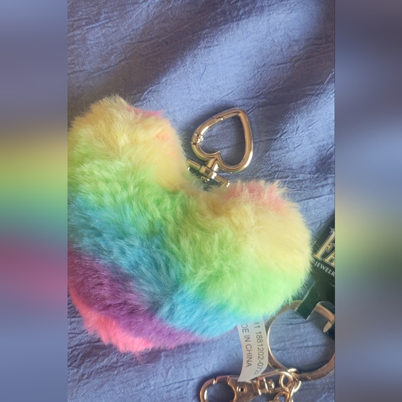Adorable Keychain Bundle - Picture 8 of 10